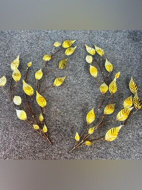 Vintage Mid Century Modern
Brass Leaf Wall Art Set of 2